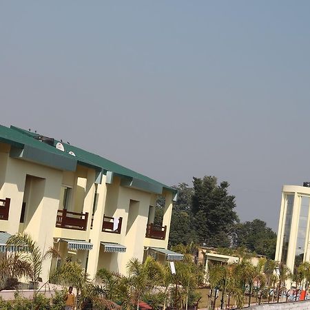 V Resorts Rajaji National Park Rishīkesh Buitenkant foto