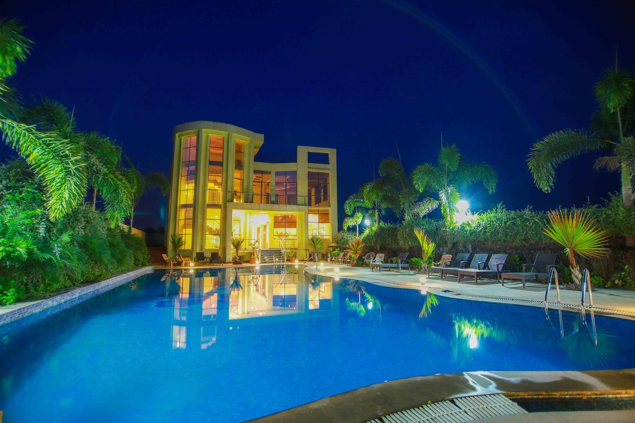 V Resorts Rajaji National Park Rishīkesh Buitenkant foto