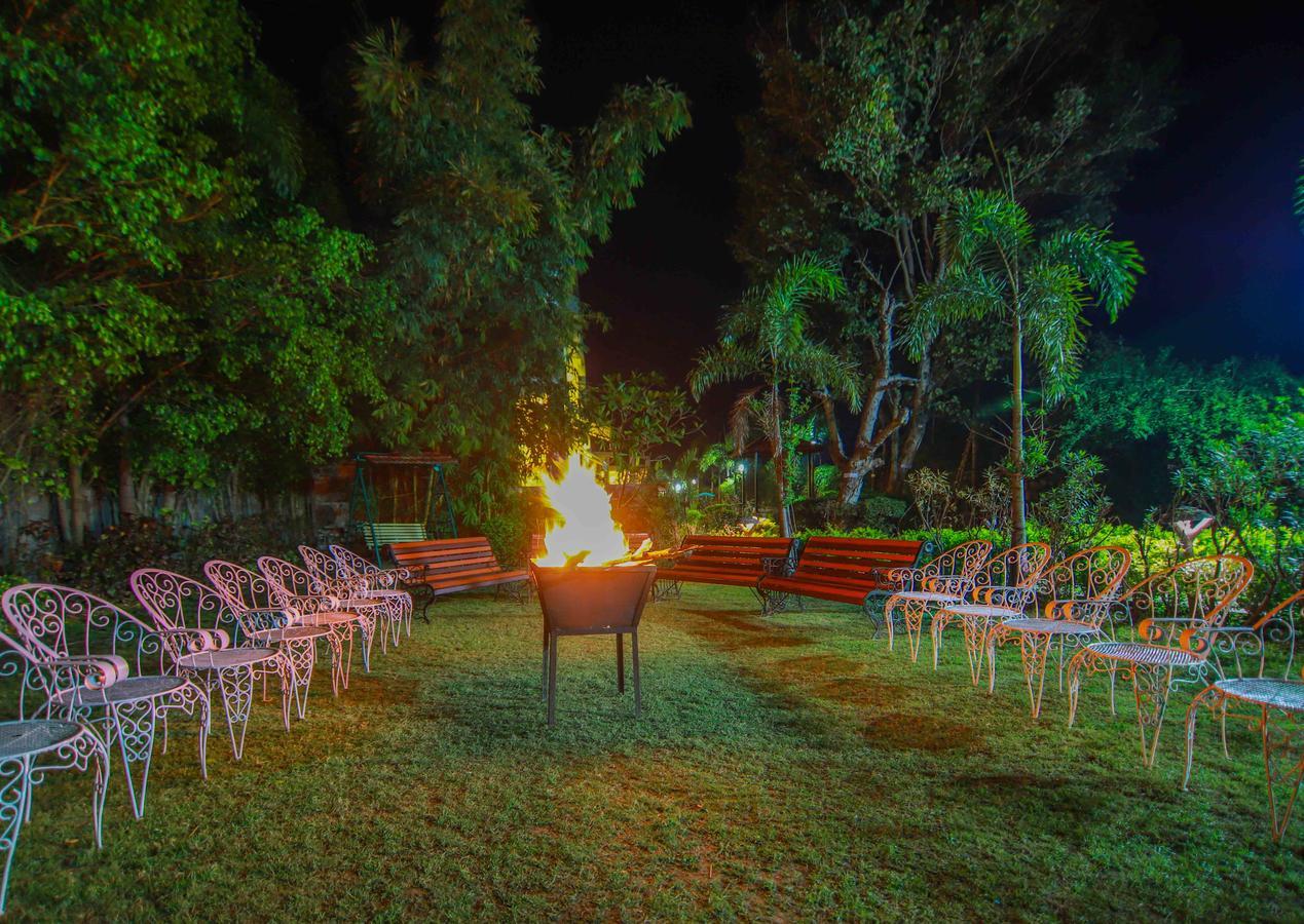 V Resorts Rajaji National Park Rishīkesh Buitenkant foto