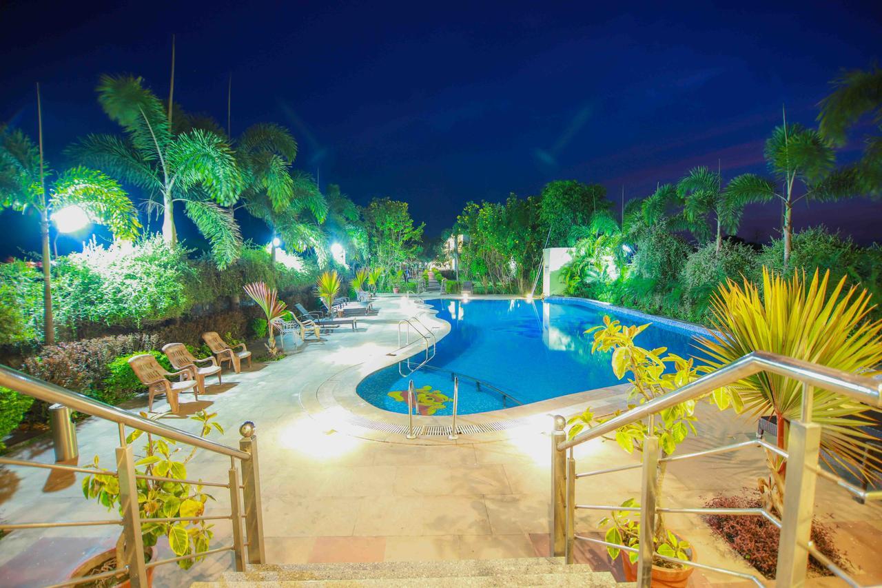 V Resorts Rajaji National Park Rishīkesh Buitenkant foto
